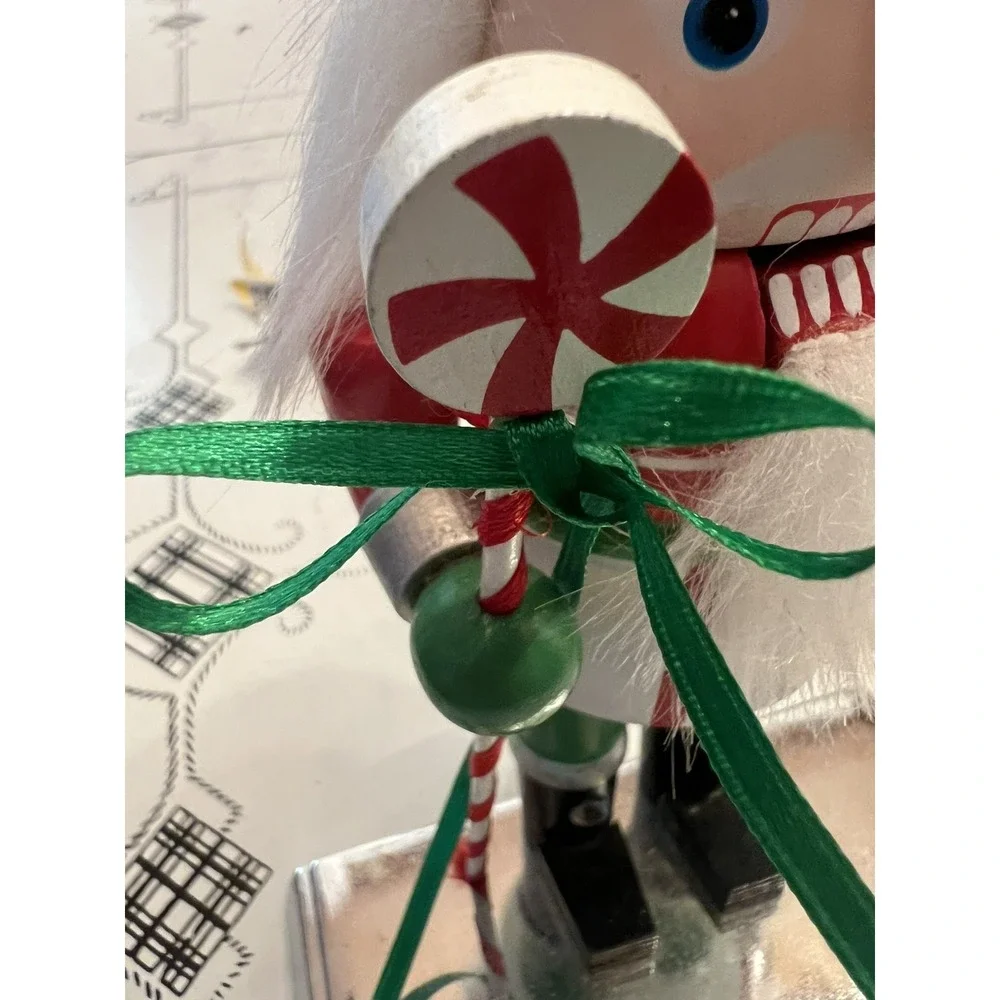 PIER 1 Imports Wooden Nutcracker Mantle Stocking Holder 2016 Mouth Opens Ornate